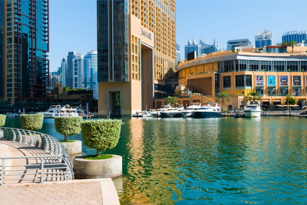 Dubai Marina and Dubai Water Canal Promenades