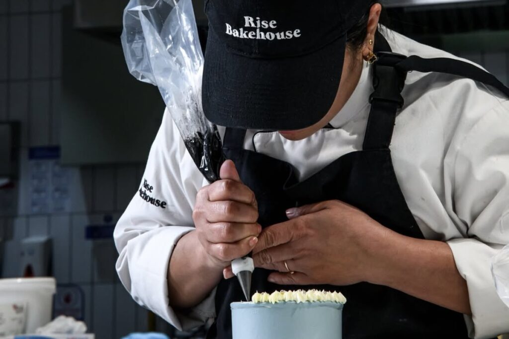 bakery shops in dubai