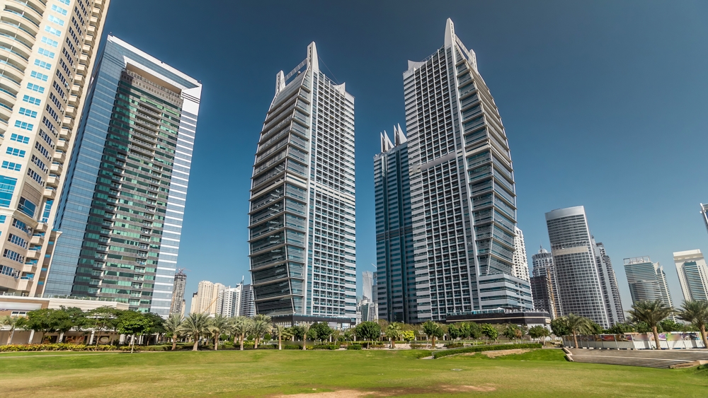 jumeirah lake towers park, jumeirah lake towers, jlt dubai, jumeirah lake towers metro station, things to do in jlt, best restaurants in jlt, good restaurants in jlt, jlt cafe, restaurants near jumeirah lake towers