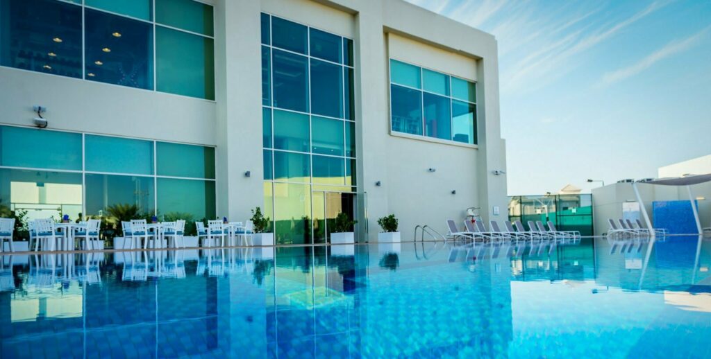 swimming pool in dubai, swimming pools in dubai, places to swim in dubai, indoor swimming pool dubai, public swimming pools near me, indoor pool dubai, swimming pool near me open now
