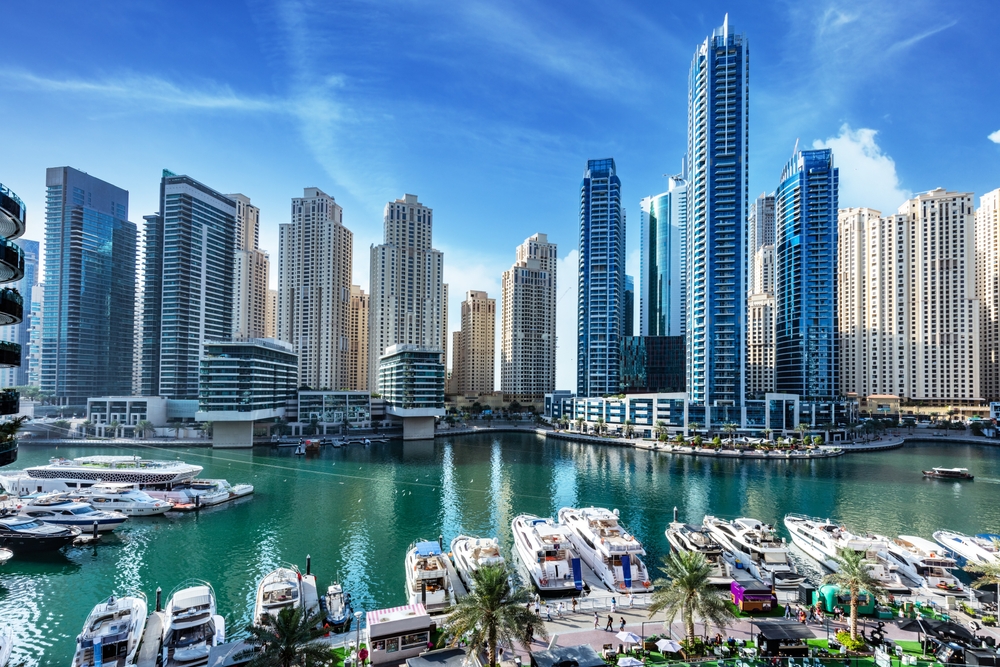 best places to live in dubai for families, best neighborhoods in dubai for families, best place to live in dubai for expat families 



