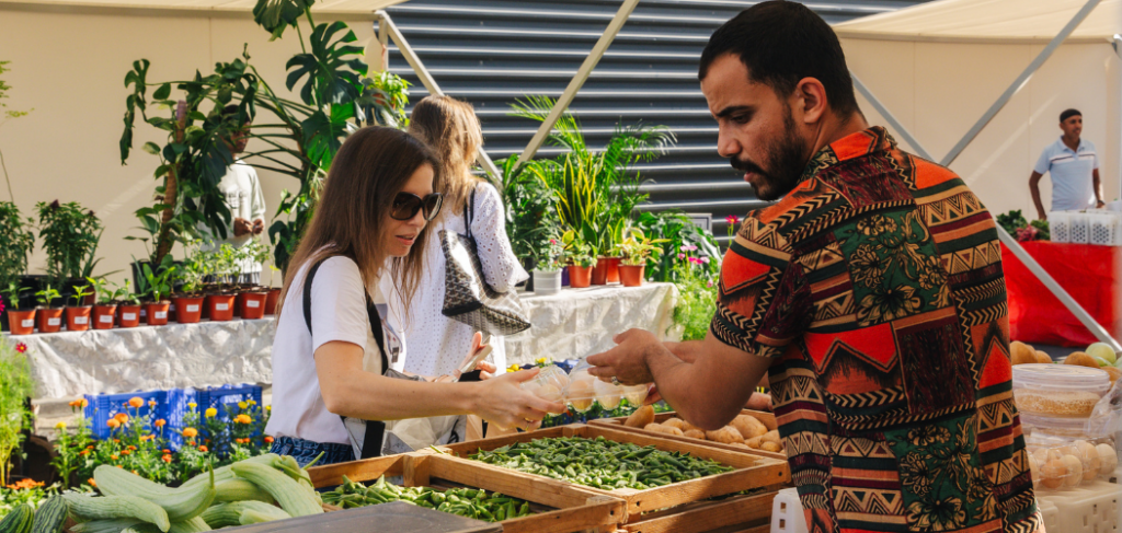 outdoor markets in dubai
