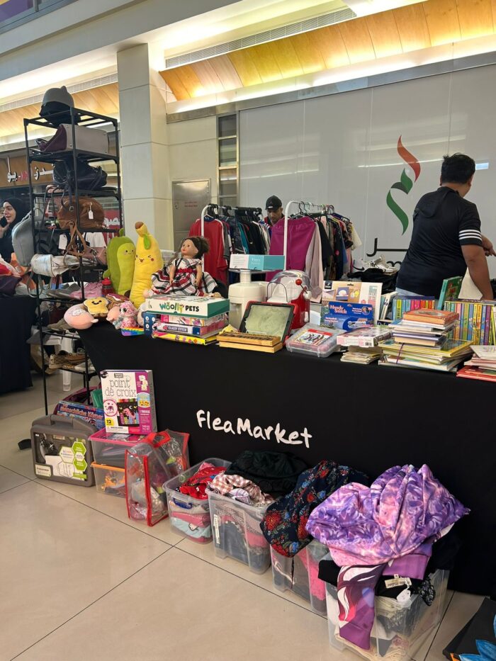 open-air market - flea market dubai