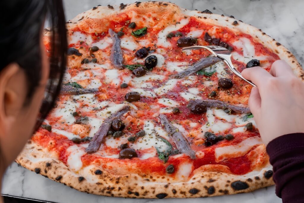 Authentic Neapolitan pizza at L'Antica Pizzeria da Michele in Dubai