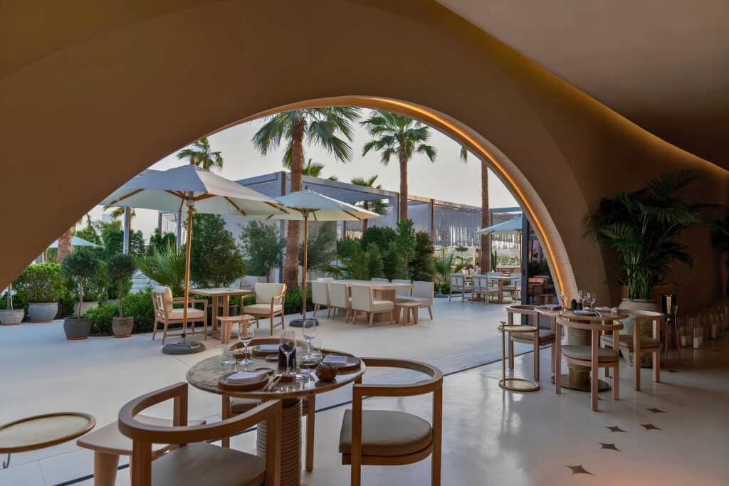 SAN Beach: Air-conditioned beachside restaurants in Dubai with sea views