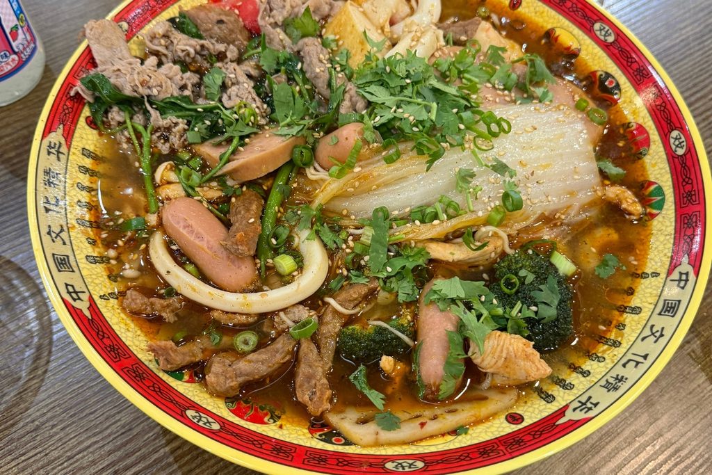 WEMART Foodcourt Malatang places in Dubai with customisable ingredients